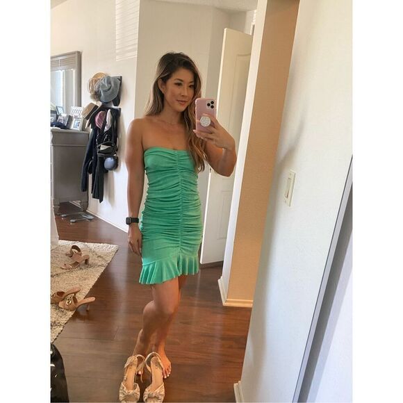 OLIVACEOUS S ruched green slinky dress - Picture 1 of 5